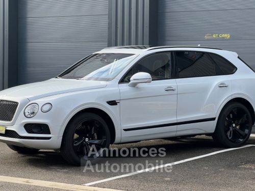 Annonce Bentley Bentayga Bentley Bentayga V8 - LOA 1634 Euros Par Mois - Toit Ouvrant Panoramique - Jantes 22 - Blanc Nacré