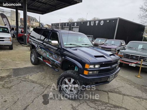 Annonce Chevrolet Suburban 4X4 1500 BIG FOOT 5.7 V8 GPL