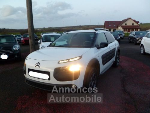 Annonce Citroen C4 Cactus 1.6 BLUE HDI 100CH SHINE