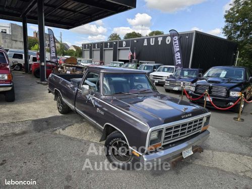 Annonce Dodge Ram D150 Royal 5.2 V8 318ci 3 places