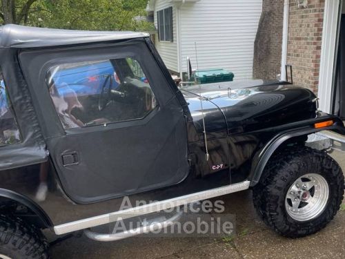 Annonce Jeep CJ7