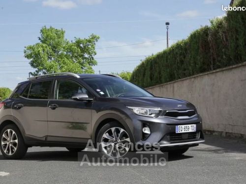 Annonce Kia Stonic 1.0 T-GDi 120ch MHEV Launch Edition DCT7 S&S 1ère main Français Garantie 05-2028 Caméra GPS CarPlay & AndroidAuto Vitres et lunette AR surteintées Cli