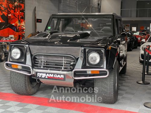 Annonce Lamborghini LM002 Lamborghini LM002 INJECTION V12 – COLLECTOR 1/60 – IMMATRICULATION FRANCE