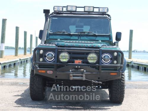 Annonce Land Rover Defender 110 diesel 