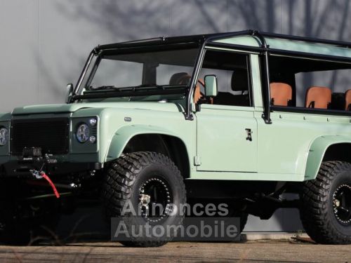 Annonce Land Rover Defender 110 original V8 Nomad 3.5L V8 producing 183 bhp