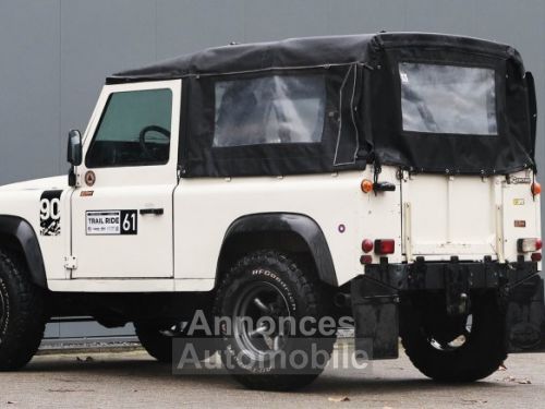 Annonce Land Rover Defender 90 V8 3.5 V8 138 bhp with injection