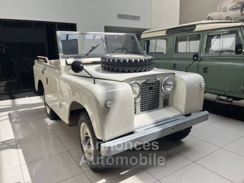 Annonce Land Rover Defender HT 90 2.4L TD E