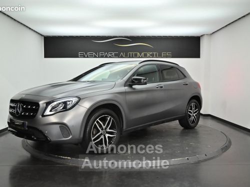 Annonce Mercedes Classe GLA Mercedes 220 d 7-G DCT 4-Matic Sensation 5P