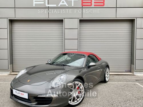 Porsche 911 - Photo 1