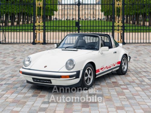 Porsche 911 - Photo 1