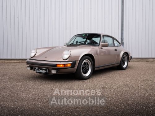 Porsche 911 - Photo 1