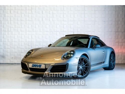 Porsche 911 - Photo 1