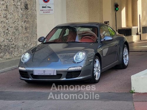 Porsche 911 - Photo 1