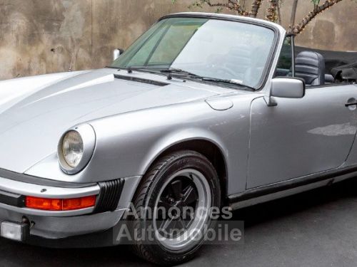 Porsche 911 - Photo 1