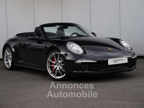 Porsche 911 - Photo 1