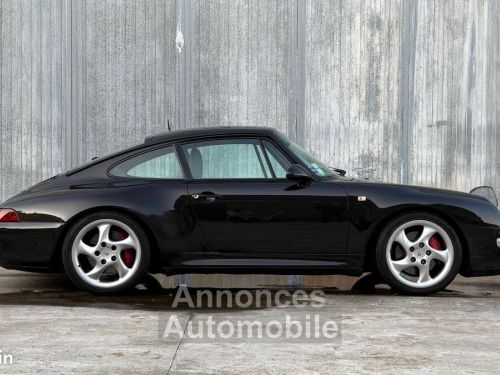 Porsche 911 - Photo 1