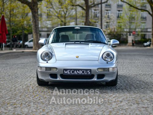 Porsche 911 - Photo 1