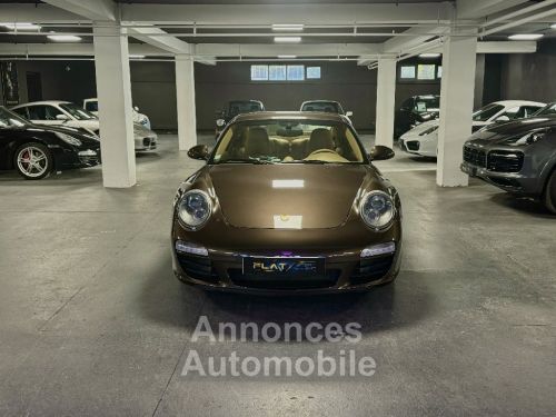 Porsche 911 - Photo 1