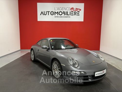 Porsche 911 - Photo 1