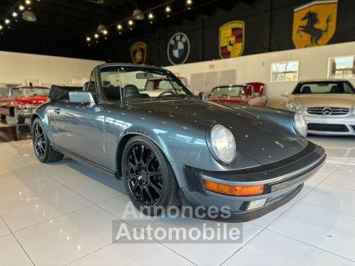 Porsche 911 - Photo 1