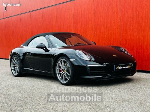 Porsche 911 - Photo 1