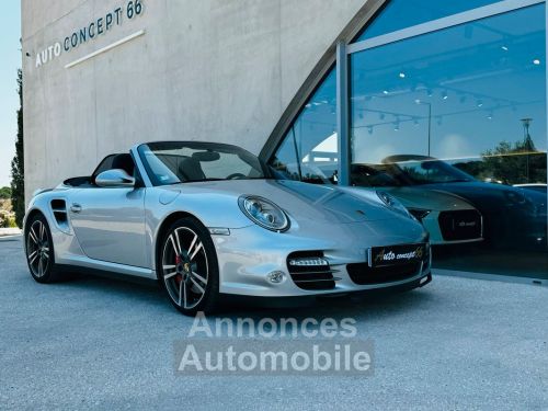 Porsche 911 - Photo 1