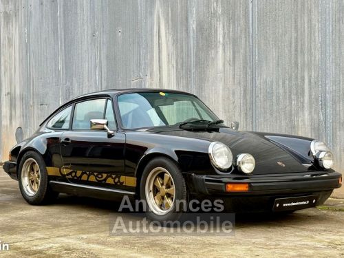 Porsche 911 - Photo 1