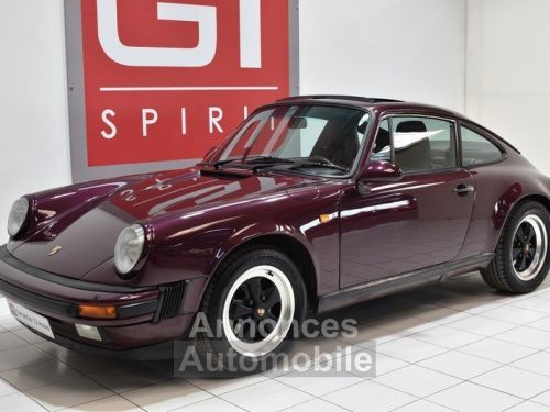 Porsche 911 - Photo 1