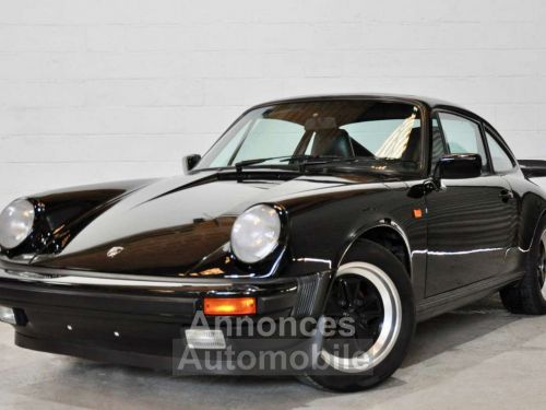 Porsche 911 - Photo 1