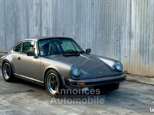 Porsche 911 - Photo 1