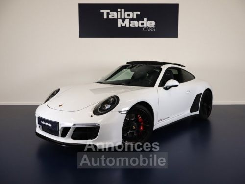 Porsche 911 - Photo 1