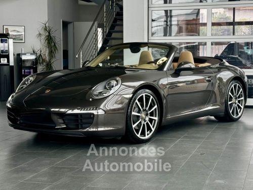 Porsche 911 - Photo 1