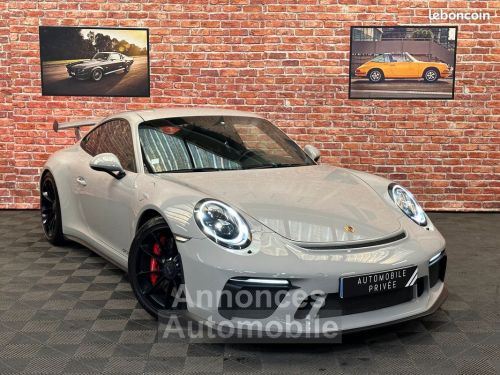 Porsche 911 - Photo 1