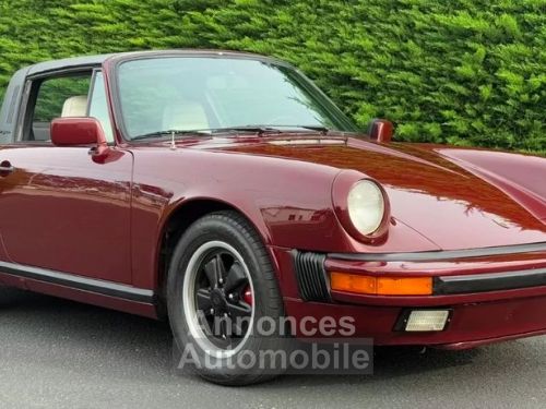 Porsche 911 - Photo 1