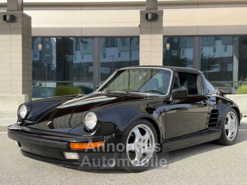 Porsche 911 - Photo 1