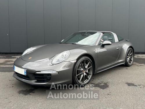 Porsche 911 - Photo 1