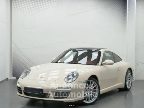 Porsche 911 - Photo 1