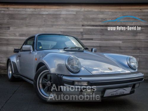 Porsche 911 - Photo 1