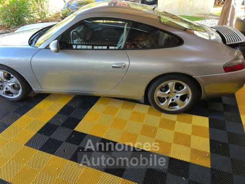 Porsche 911 - Photo 1