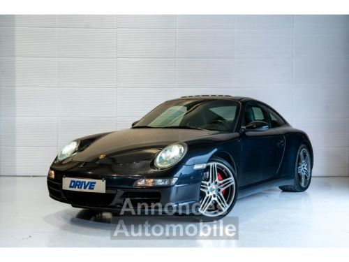 Porsche 911 - Photo 1