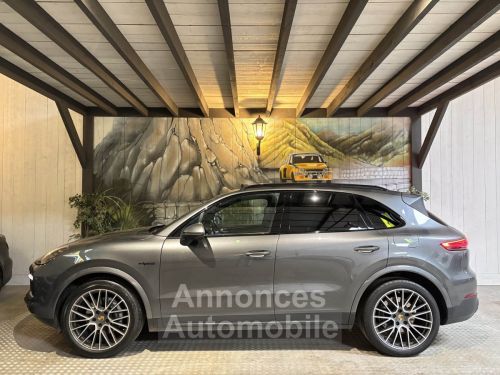 Annonce Porsche Cayenne 3.0 V6 E-HYBRID 462 CV