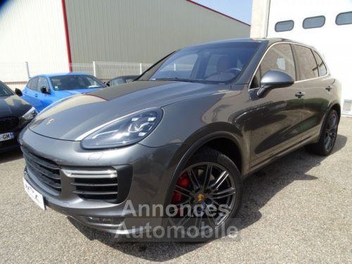 Porsche cayenne - Photo 1