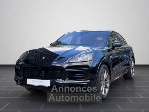 Annonce Porsche Cayenne Coupé turbo s e-hybride 680ch Garantie Porsche première main TVA récupérable