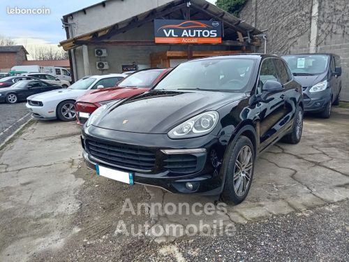 Annonce Porsche Cayenne E-Hybrid 416 cv Noir Cuir Toit Pano 2015