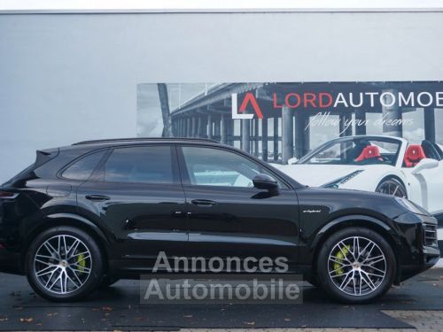 Annonce Porsche Cayenne Porsche Cayenne E-Hybrid*ecran x2*Panorama*21