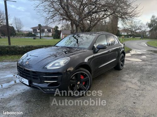 Annonce Porsche Macan TURBO NOIR intérieur ROUGE CARTIER, Full Options, suivi et spécialiste