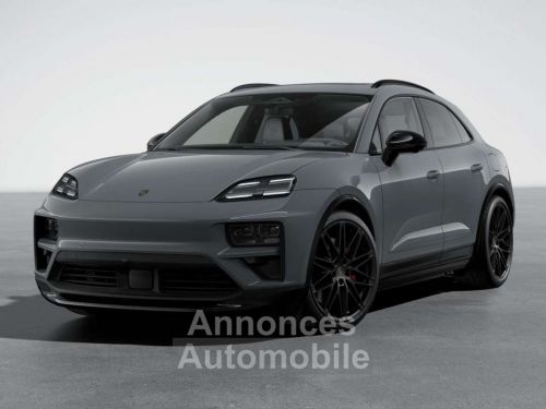 Annonce Porsche Macan Turbo | Passenger display BOSE Matrix Headup