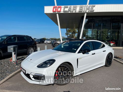 Porsche panamera - Photo 1