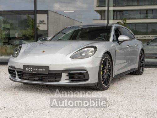 Porsche panamera - Photo 1