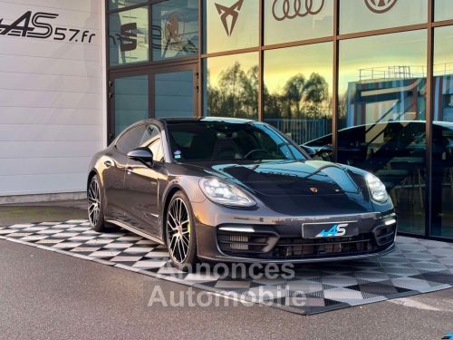 Porsche panamera - Photo 1